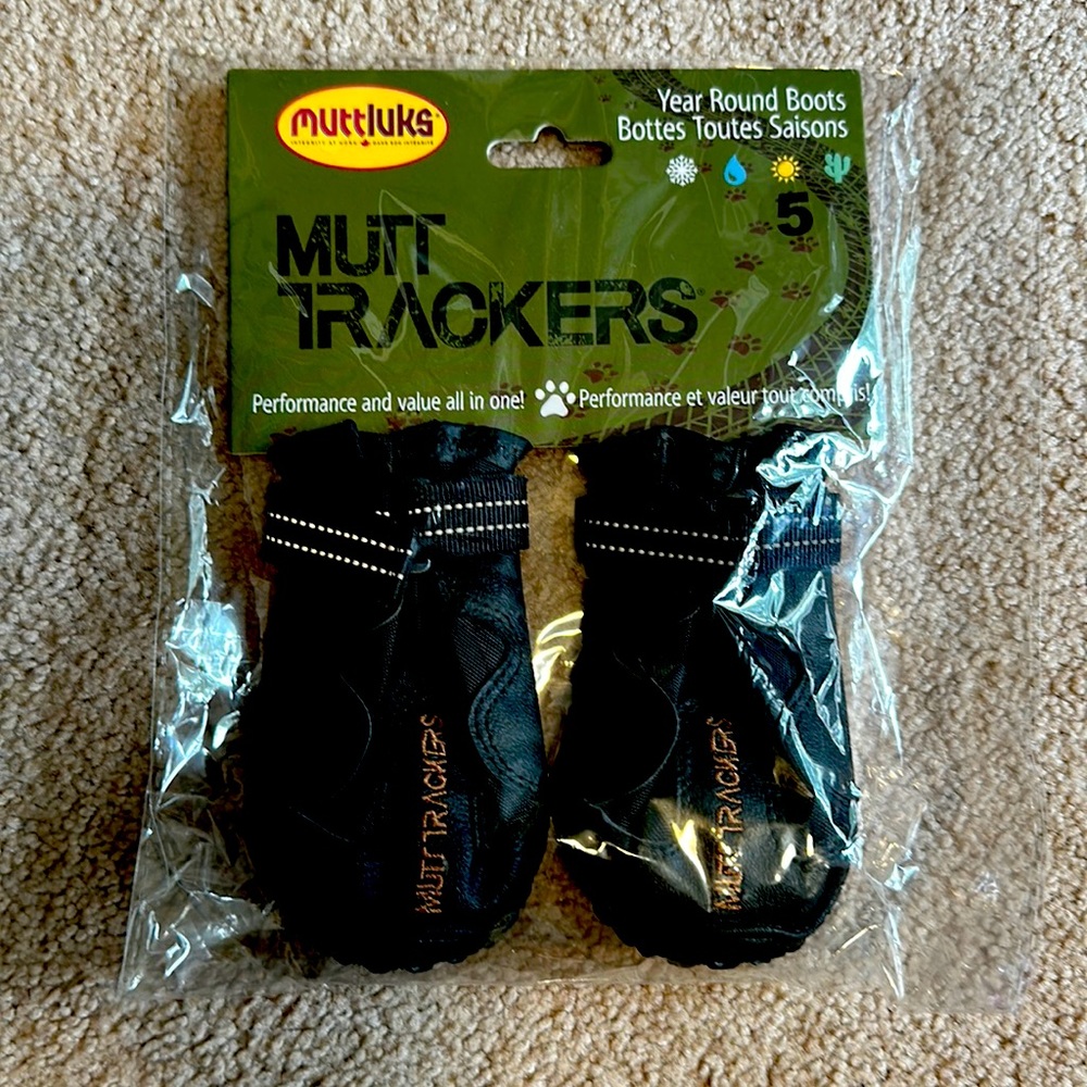 COPY - Muttluks Year Round Boots for dogs